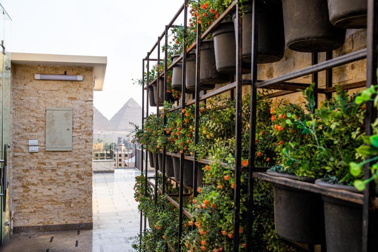 New Pyramids Eyes Hotel Caïro Buitenkant foto